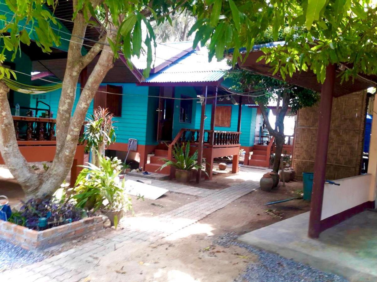 Free Concept Beach Resort ศรีธนู ภายนอก รูปภาพ