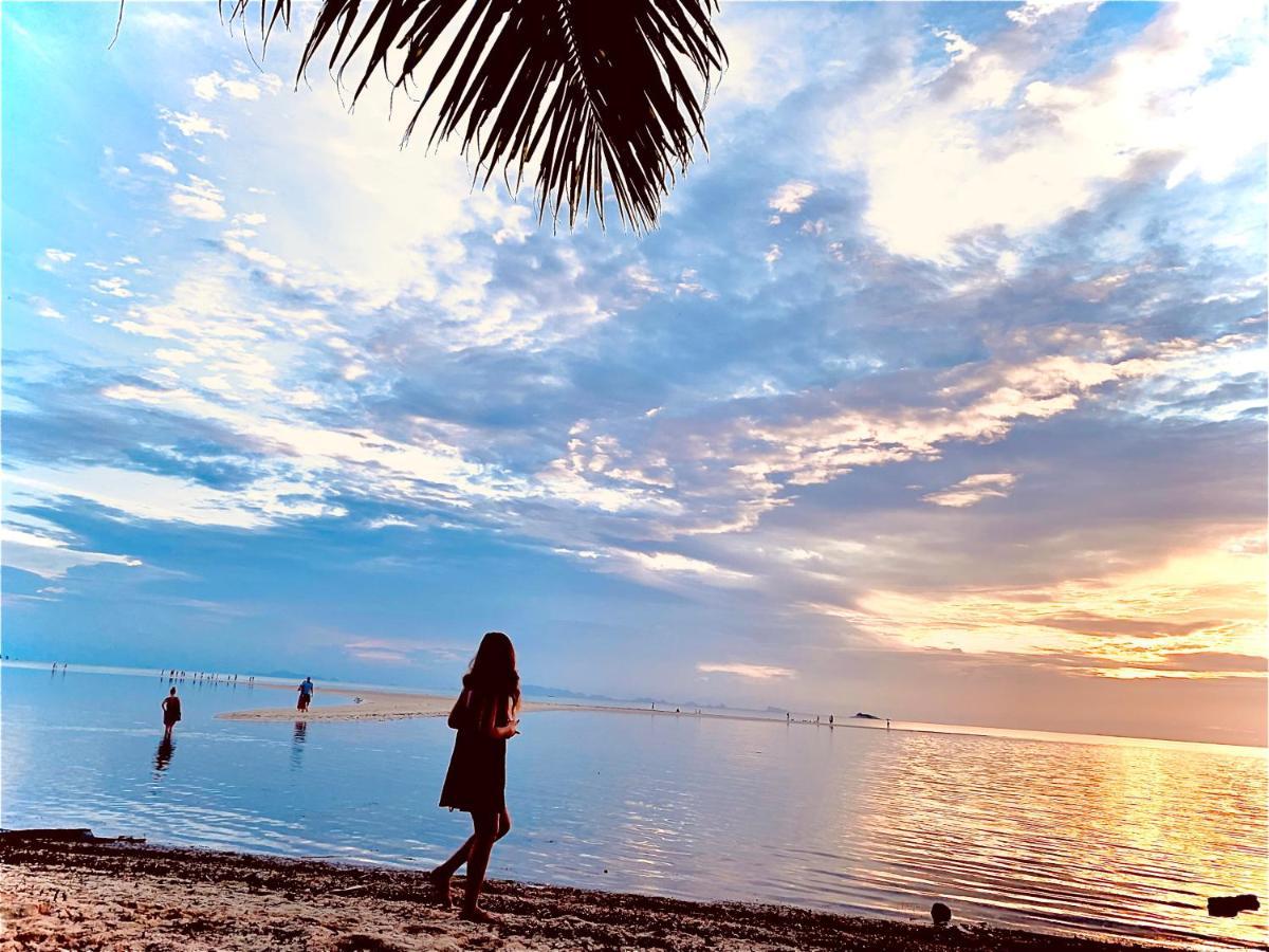 Free Concept Beach Resort ศรีธนู ภายนอก รูปภาพ