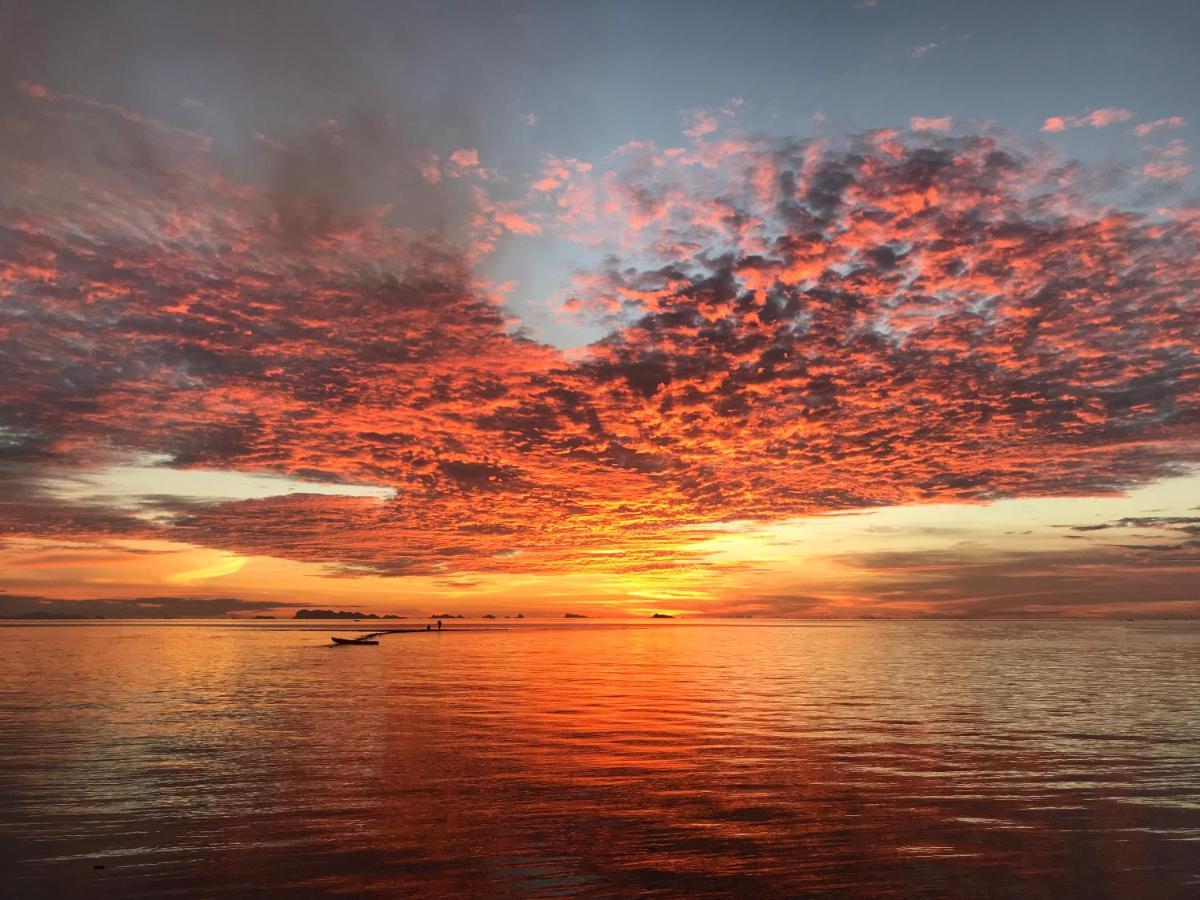 Free Concept Beach Resort ศรีธนู ภายนอก รูปภาพ