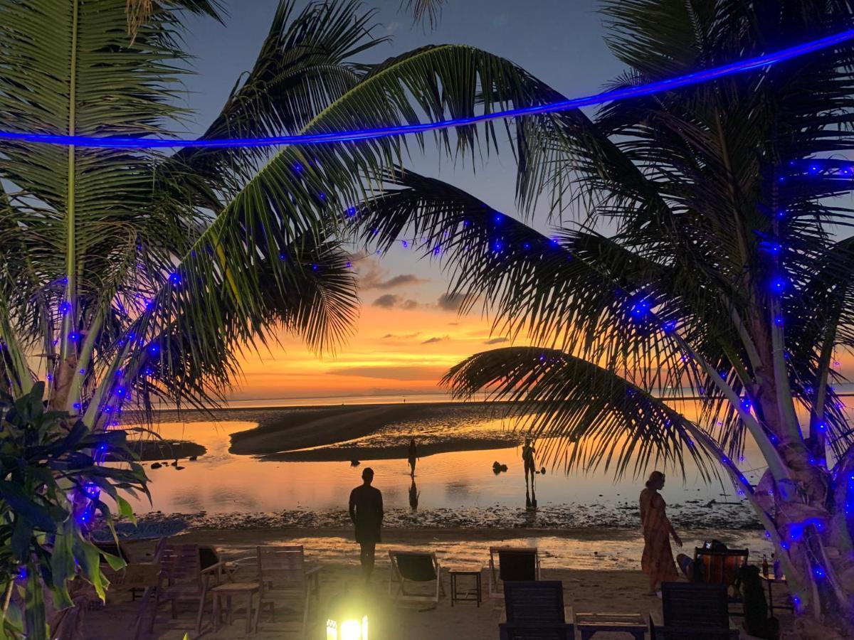Free Concept Beach Resort ศรีธนู ภายนอก รูปภาพ